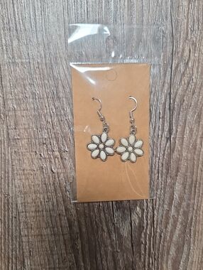 Home Made White Flower Drop Earrings - Women Jewelry